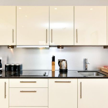 Pass The Keys Super Central Spacious 2 Bed Apartment With Parking Cardiff Exterior foto